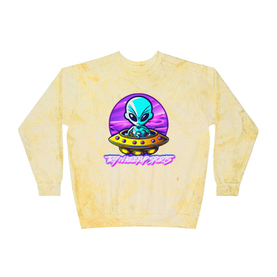 Color Blast Alien Crewneck Sweatshirt – Fun Unisex Apparel for UFO Enthusiasts